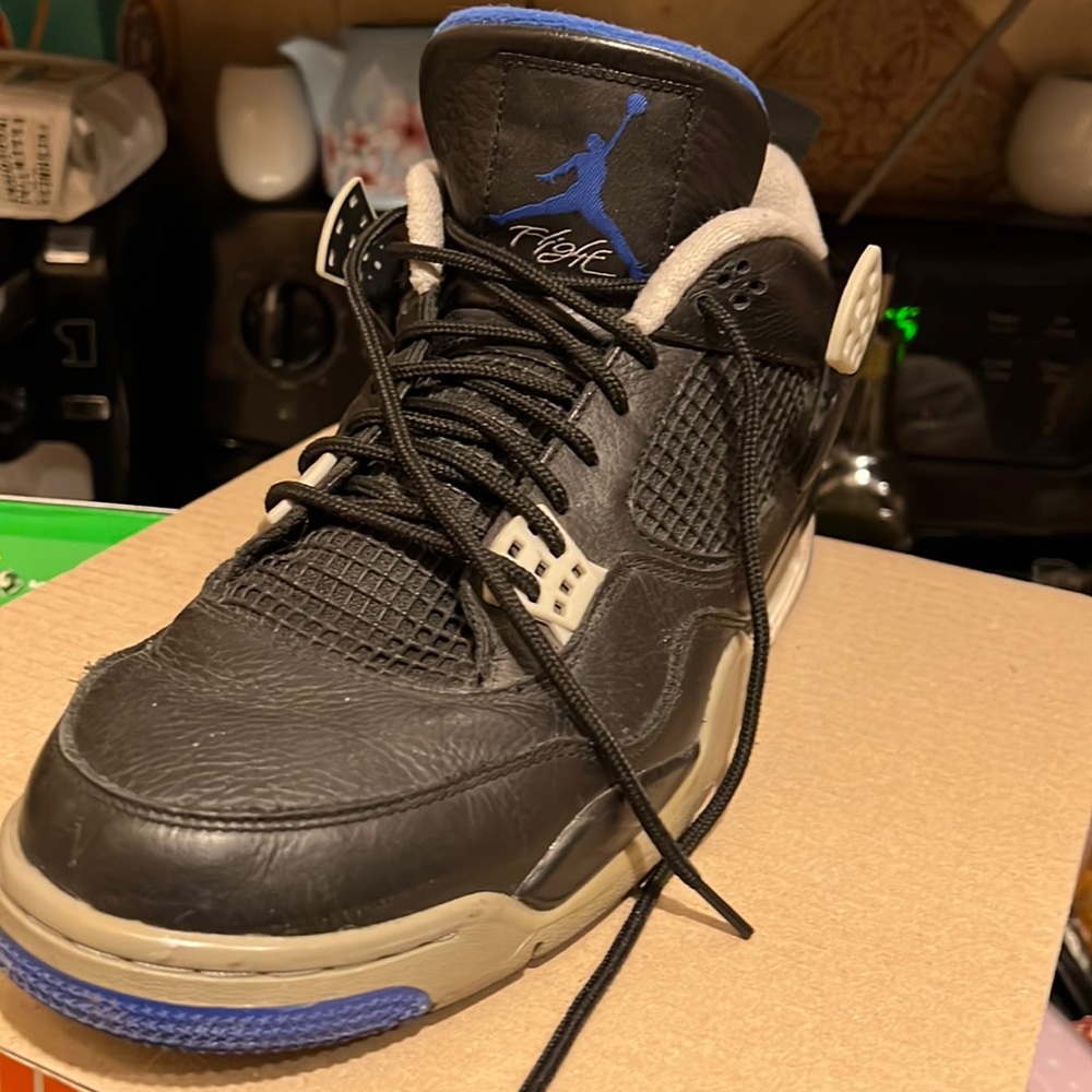 Retro 4z.